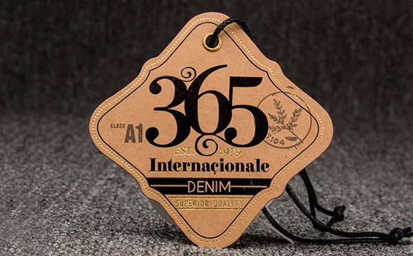 如何找到一家合適的服裝吊牌印刷廠家？